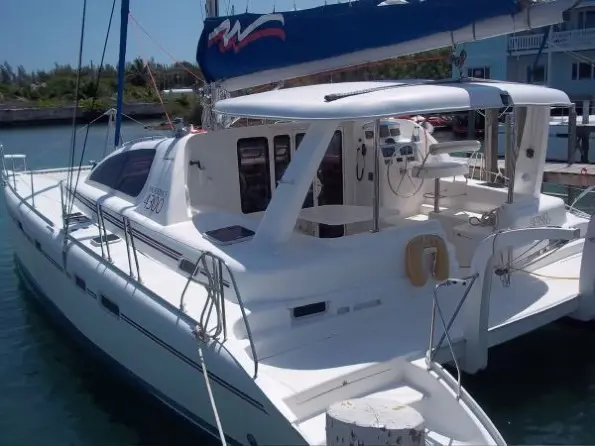 Used Sail Catamaran for Sale 2006 Leopard 43  